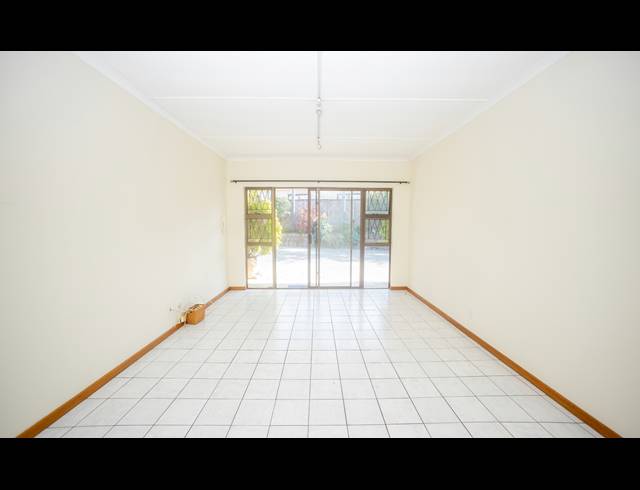 3 BEDROOM TOWNHOUSE FOR SALE IN BEACON BAY